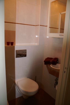 bathroom1